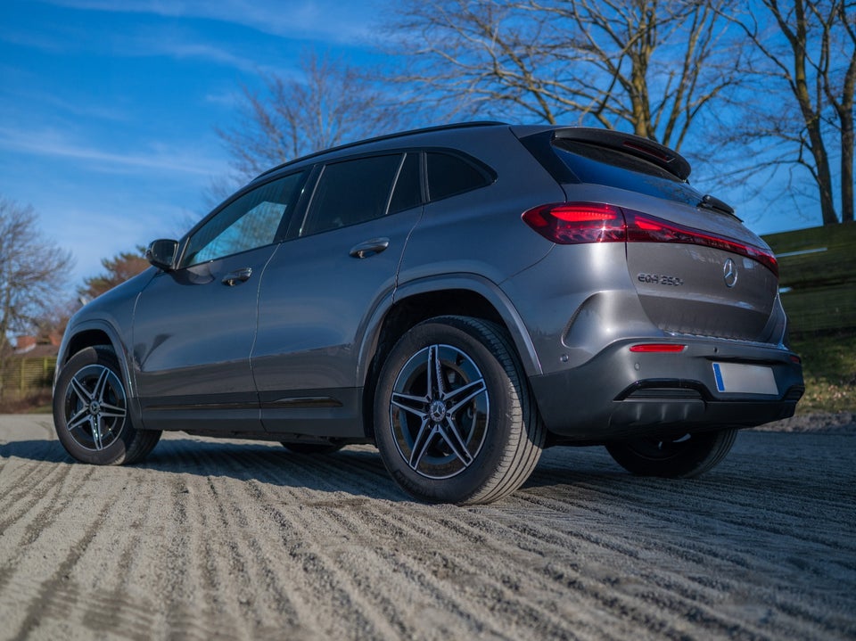 Mercedes EQA250+ AMG Edition 5d
