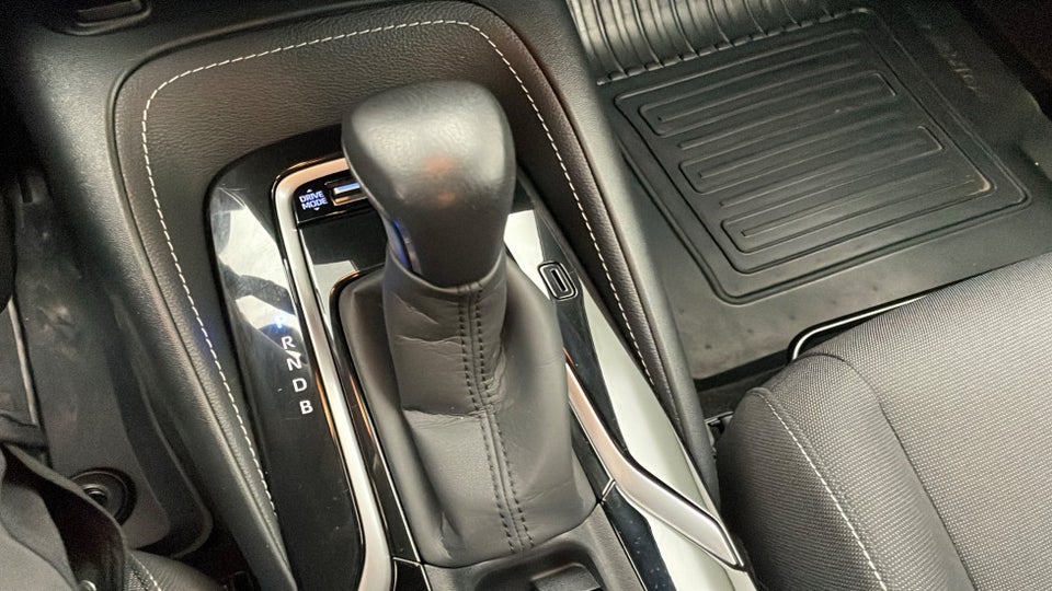 Toyota Corolla 1,8 Hybrid H1 MDS 5d