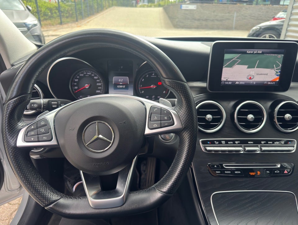 Mercedes C200 2,0 Edition C stc. aut. 5d