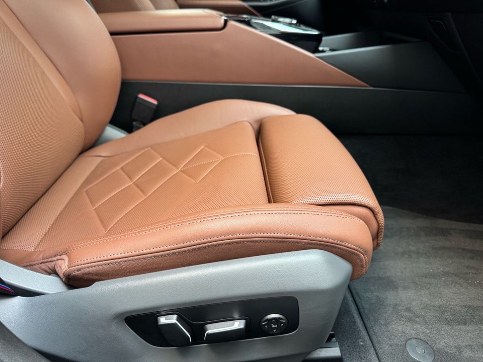 BMW i5 M60 Touring xDrive 5d