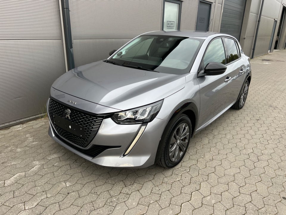 Peugeot e-208 50 Style 5d