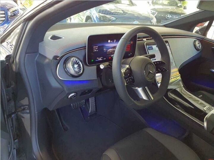 Mercedes EQE300 AMG Line 4d