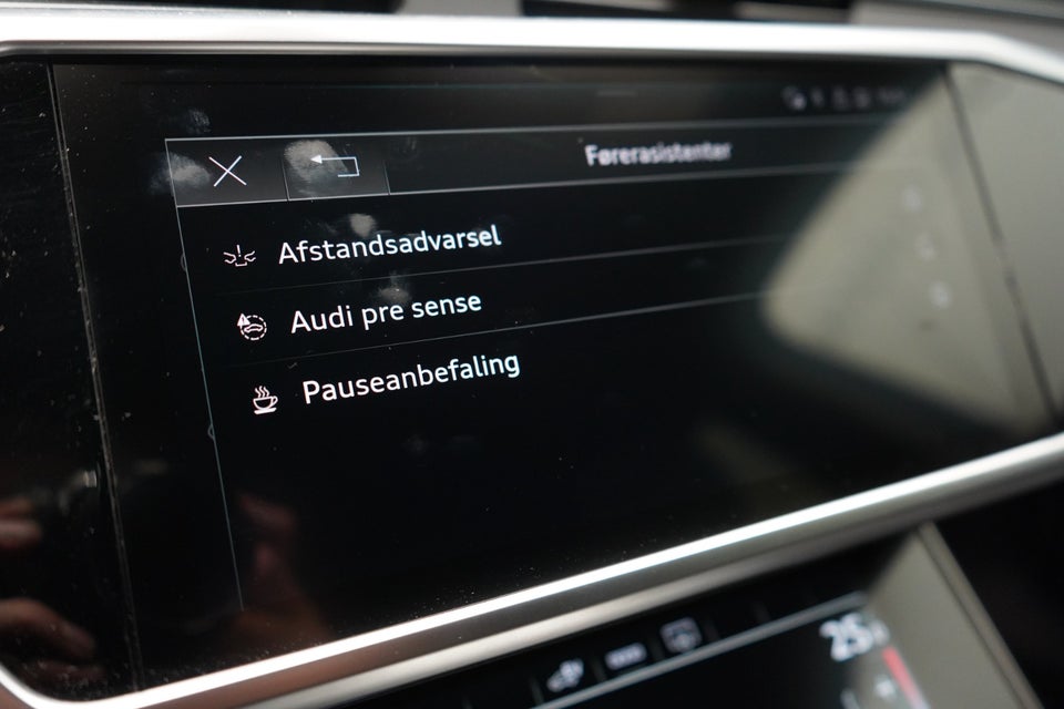 Audi A6 55 TFSi e Sport Prestige S-line Avant quattro S-tr. 5d