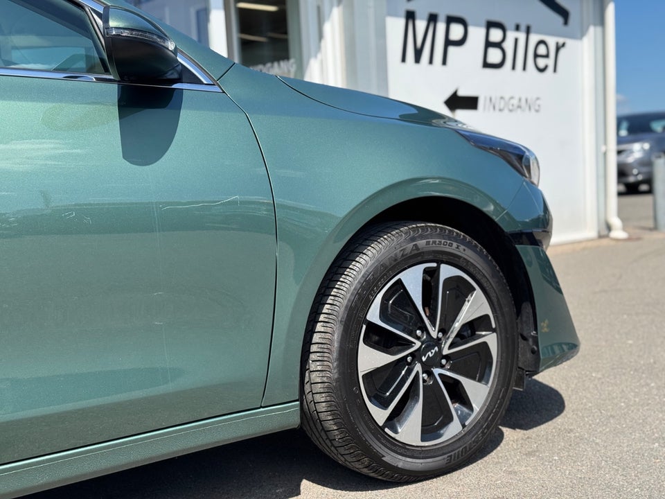Kia Ceed 1,6 PHEV Prestige SW DCT 5d
