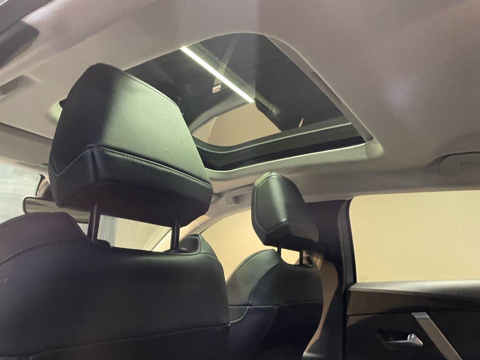 Citroën ë-C4 X 50 Palais Sky 4d