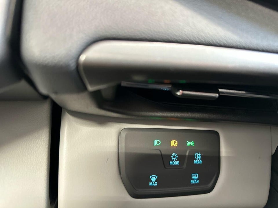 Ford Explorer 82 Select Extended Range 5d