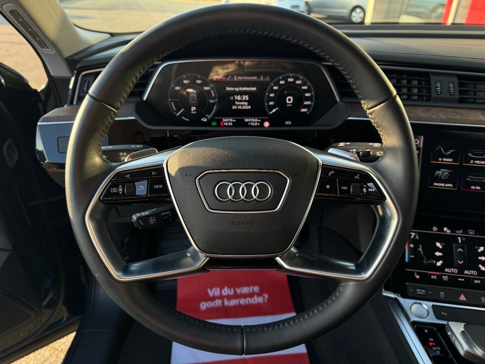 Audi e-tron 55 Advanced quattro 5d