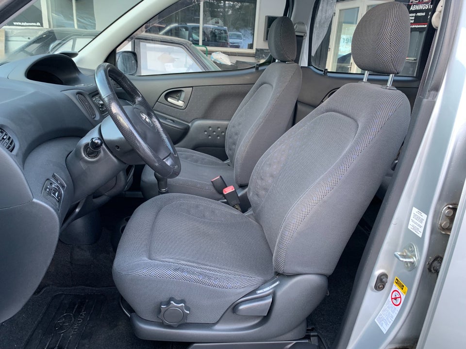 Toyota Yaris Verso 1,5 Luna Komfort 5d