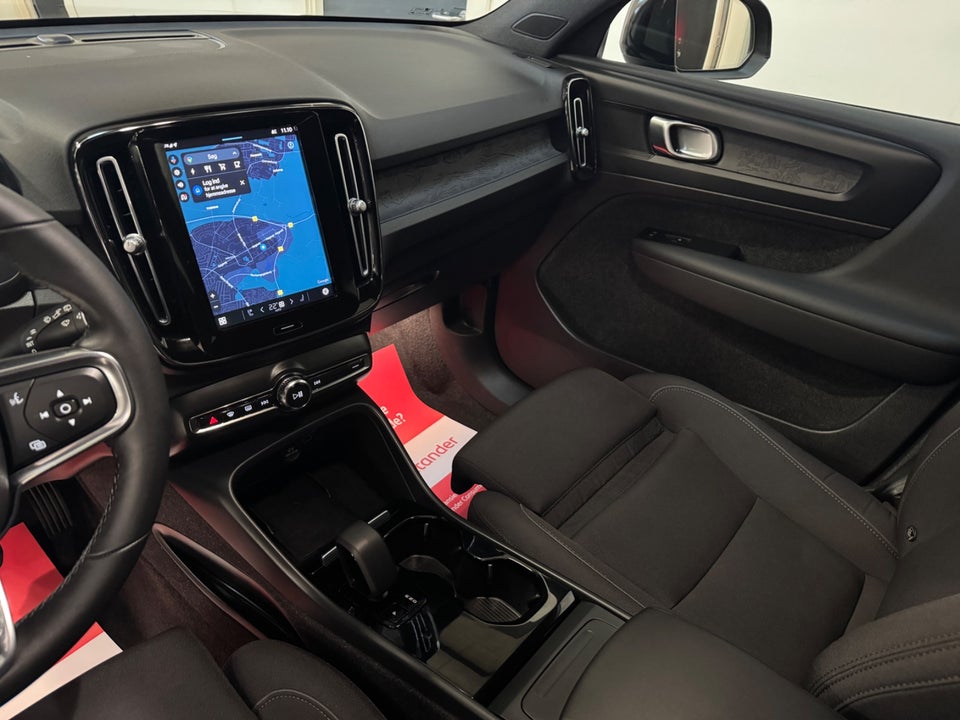 Volvo XC40 P6 ReCharge Core 5d
