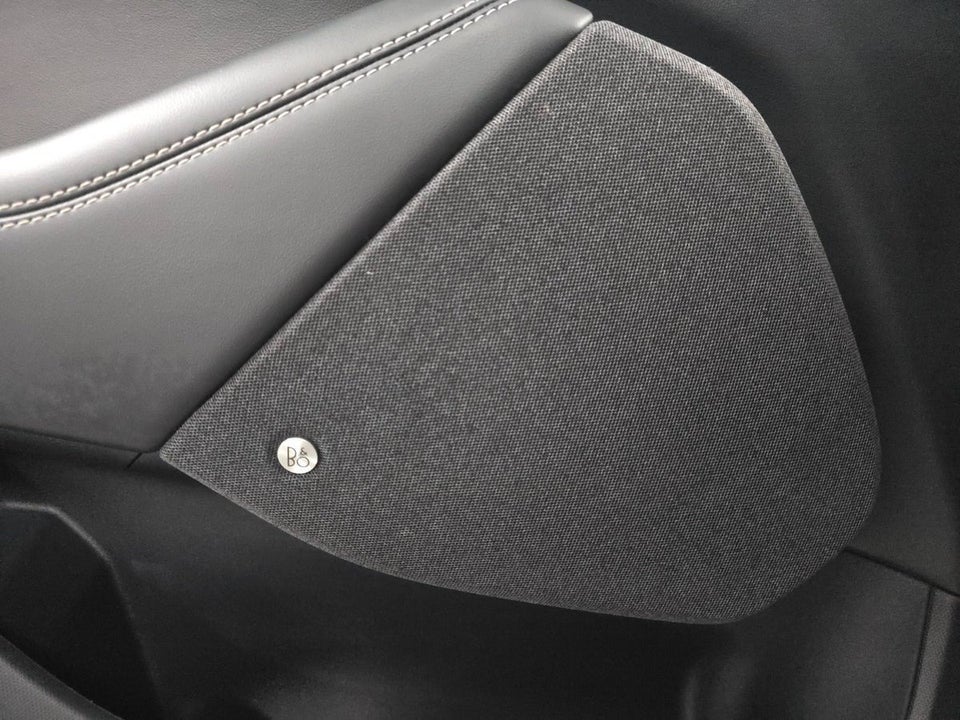 Ford Mustang Mach-E 68 Standard Range 5d