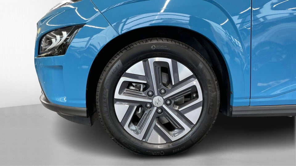 Hyundai Kona 64 EV Premium 5d