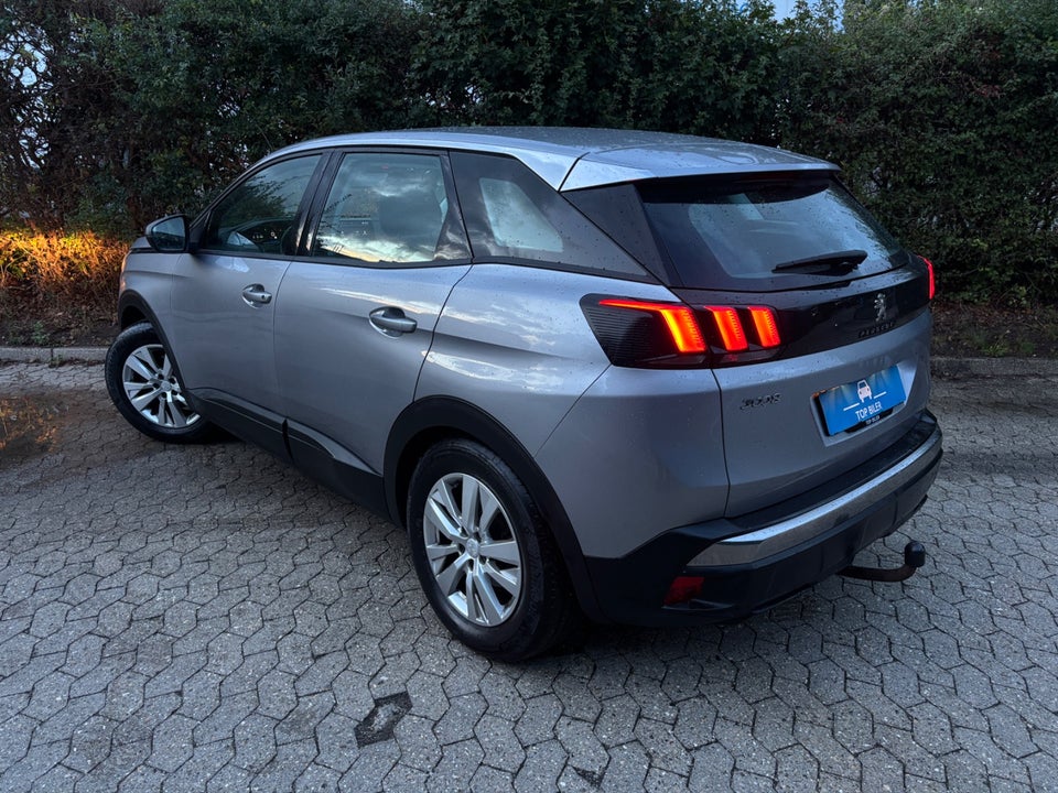 Peugeot 3008 1,2 PureTech 130 Allure 5d