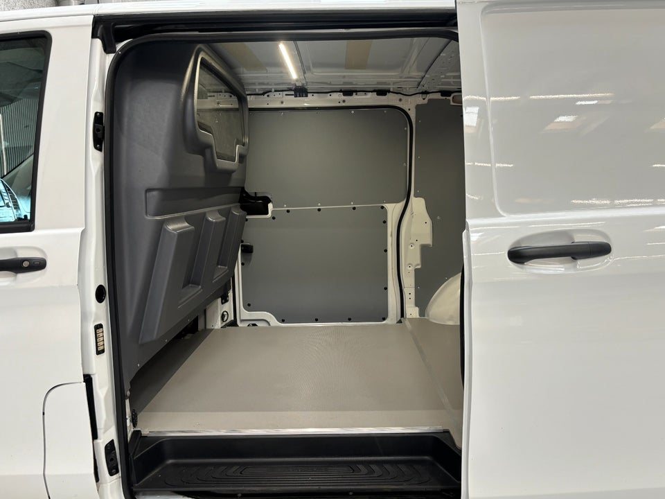 Mercedes Vito 119 2,0 CDi Kassevogn aut. L AWD