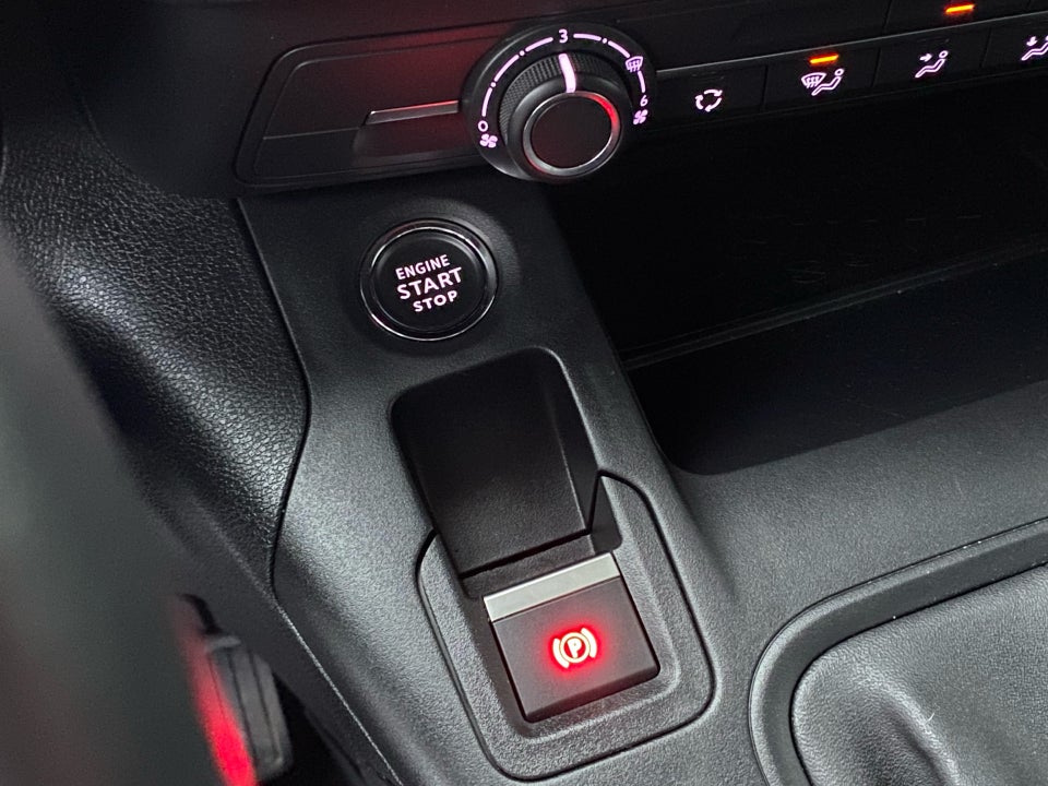 Opel Combo 1,5 D 102 Essentia L2V2