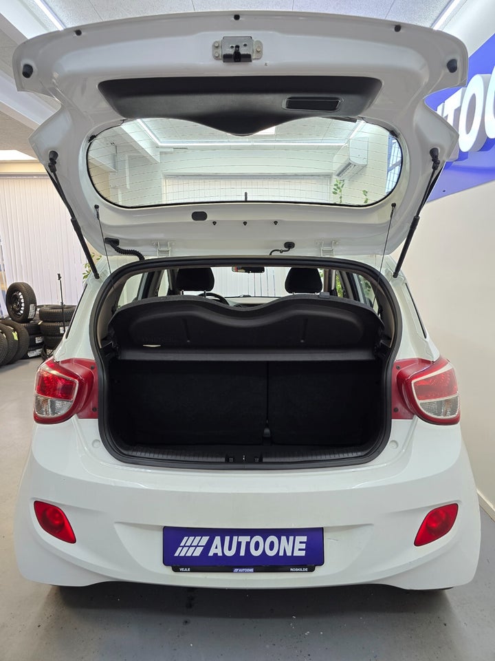 Hyundai i10 1,0 Move 5d