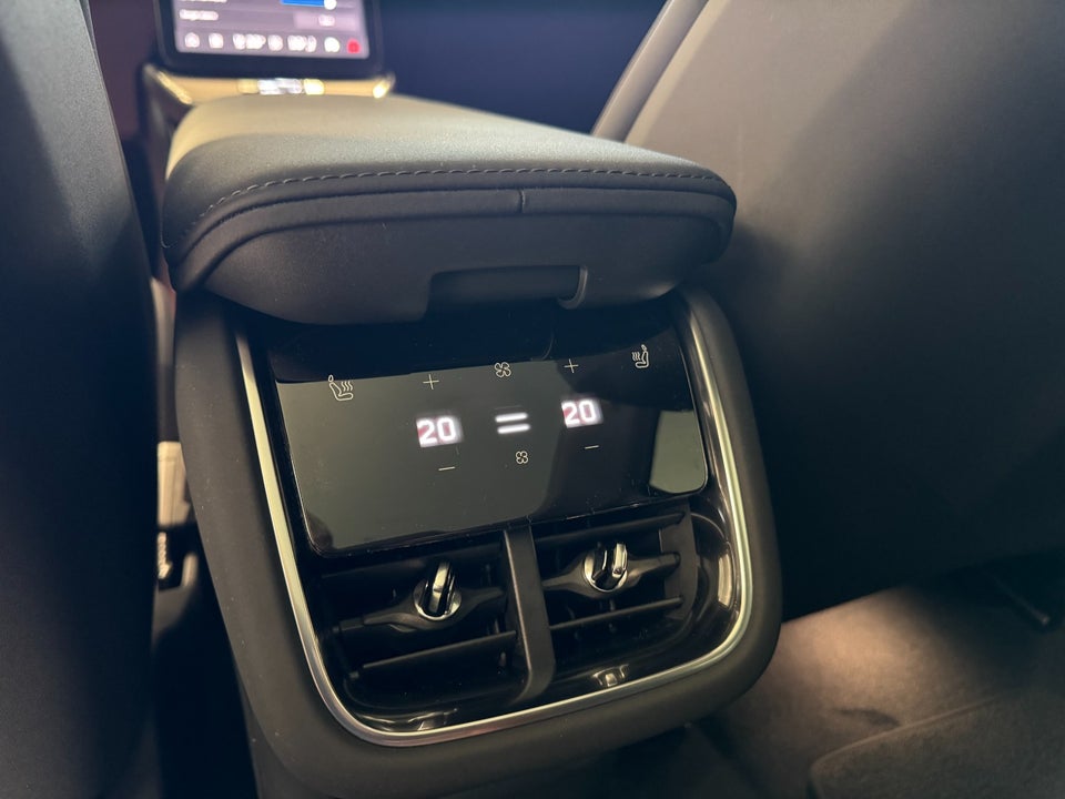 Volvo ES90 Extended Range Plus 4d