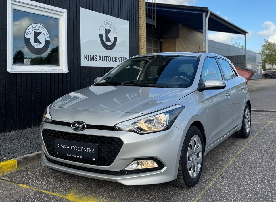 Hyundai i20 1,25 Vision+ 5d