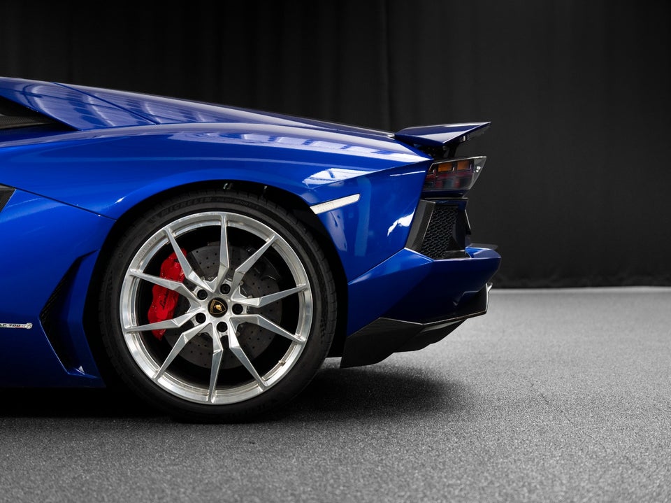 Lamborghini Aventador 6,5 LP700-4 2d