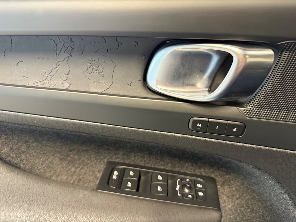 Volvo C40 P6 ReCharge Plus 5d