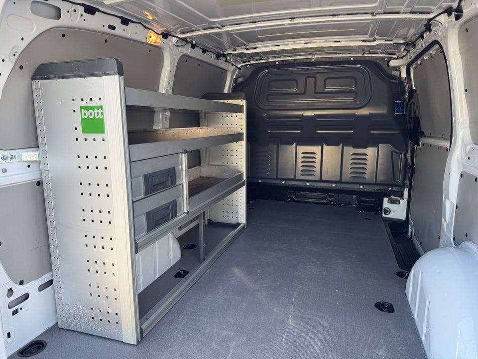 Mercedes Vito 114 2,0 CDi Kassevogn aut. K RWD