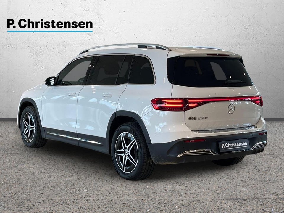 Mercedes EQB250+ AMG Advance 5d