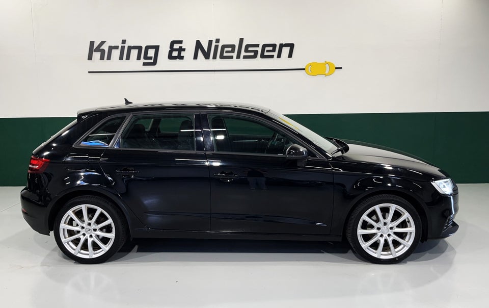 Audi A3 1,6 TDi 116 Sportback 5d