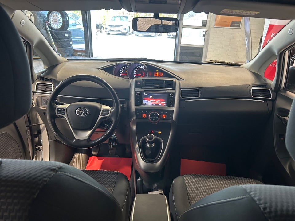 Toyota Verso 1,8 VVT-i T2 Touch 7prs 5d
