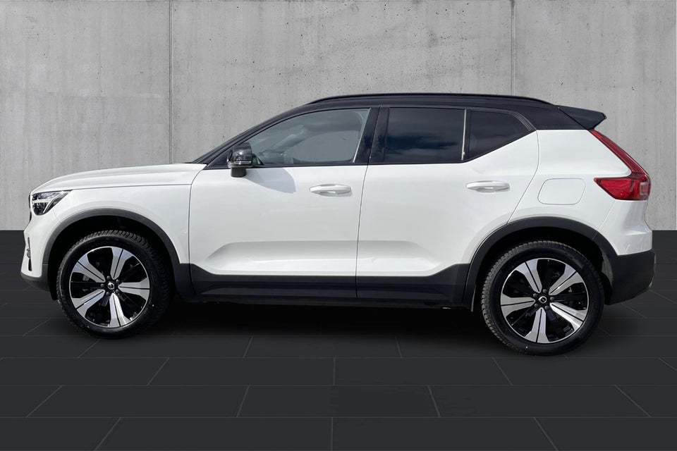 Volvo XC40 ReCharge Twin Plus 5d