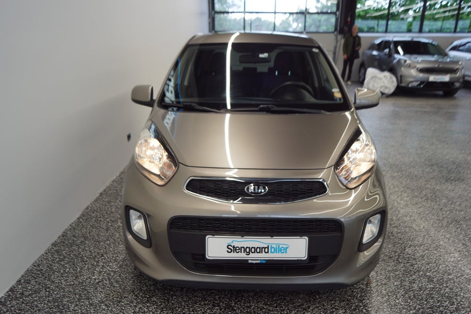 Kia Picanto 1,0 Attraction 5d