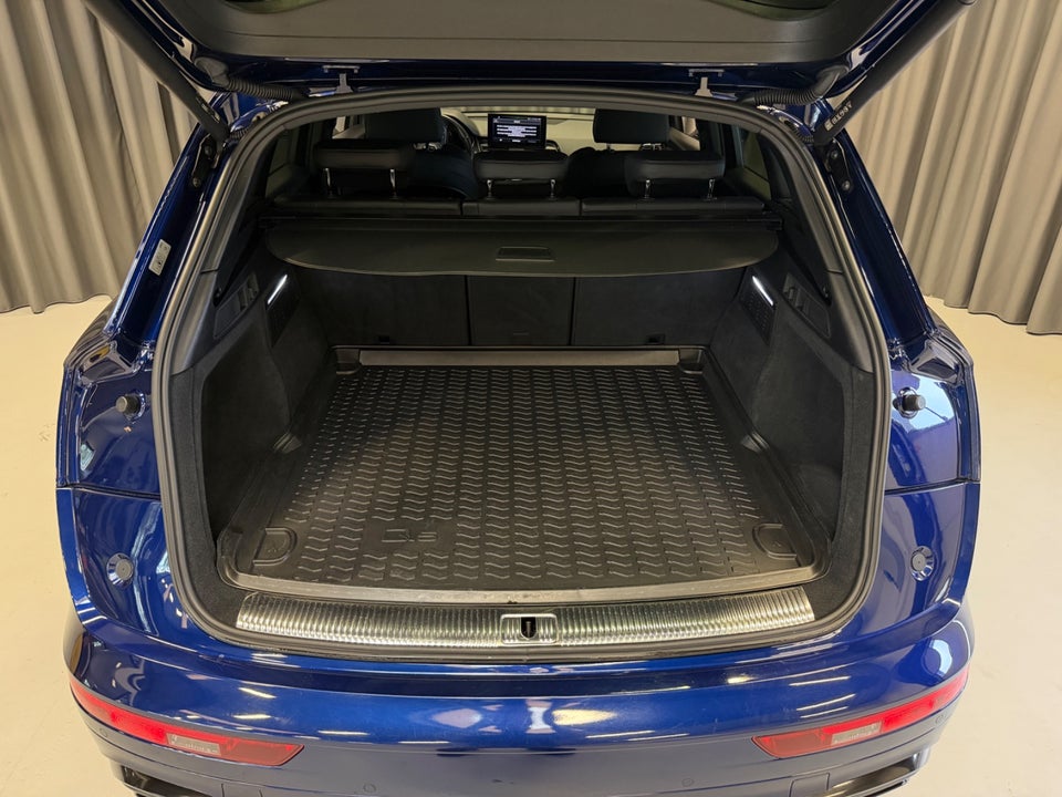 Audi Q5 50 TFSi e S-line quattro S-tr. 5d