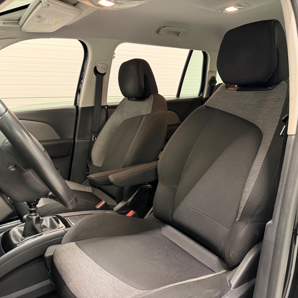 Citroën Grand C4 SpaceTourer 1,5 BlueHDi 130 Iconic 7prs 5d