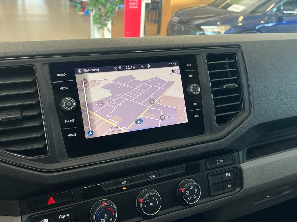 VW Crafter 35 2,0 TDi 102 Kassevogn L3H2