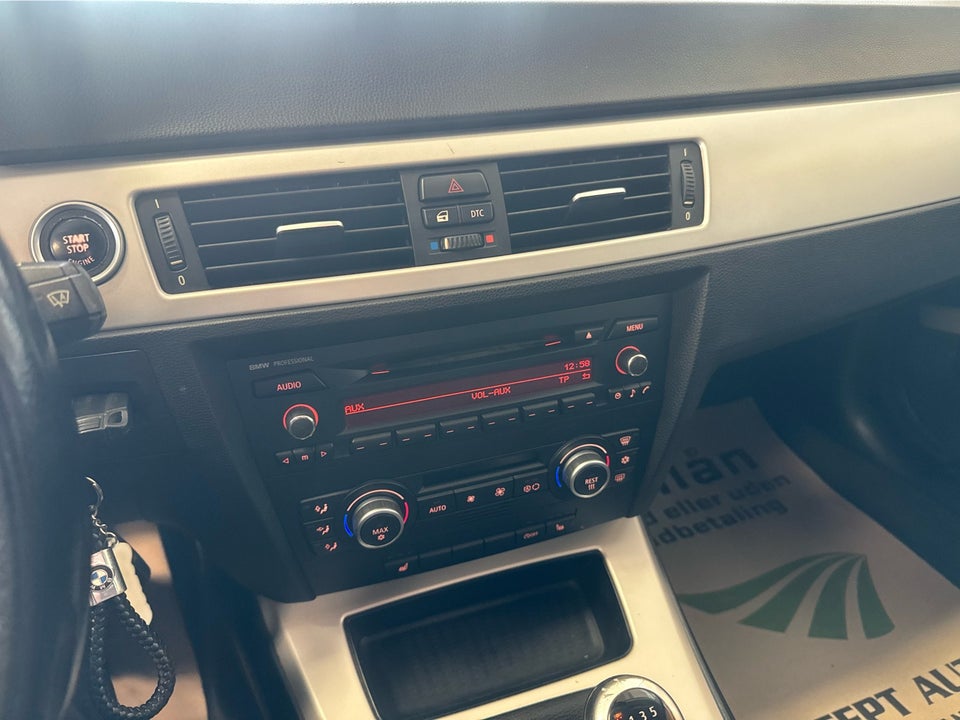 BMW 318d 2,0 Touring 5d