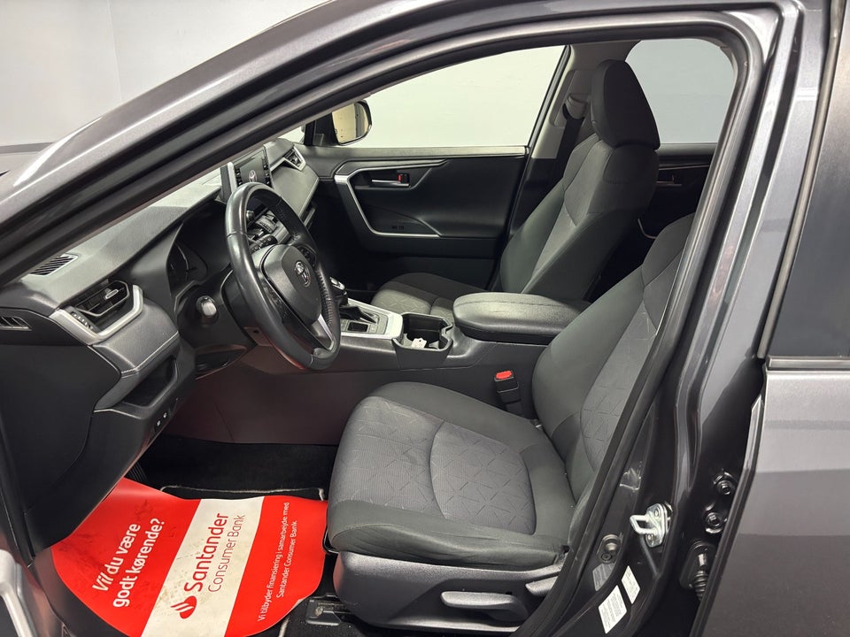 Toyota RAV4 2,5 Hybrid H3 Comfort MDS 5d