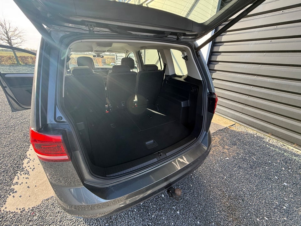 VW Touran 1,5 TSi 150 Comfortline Family DSG 7prs 5d