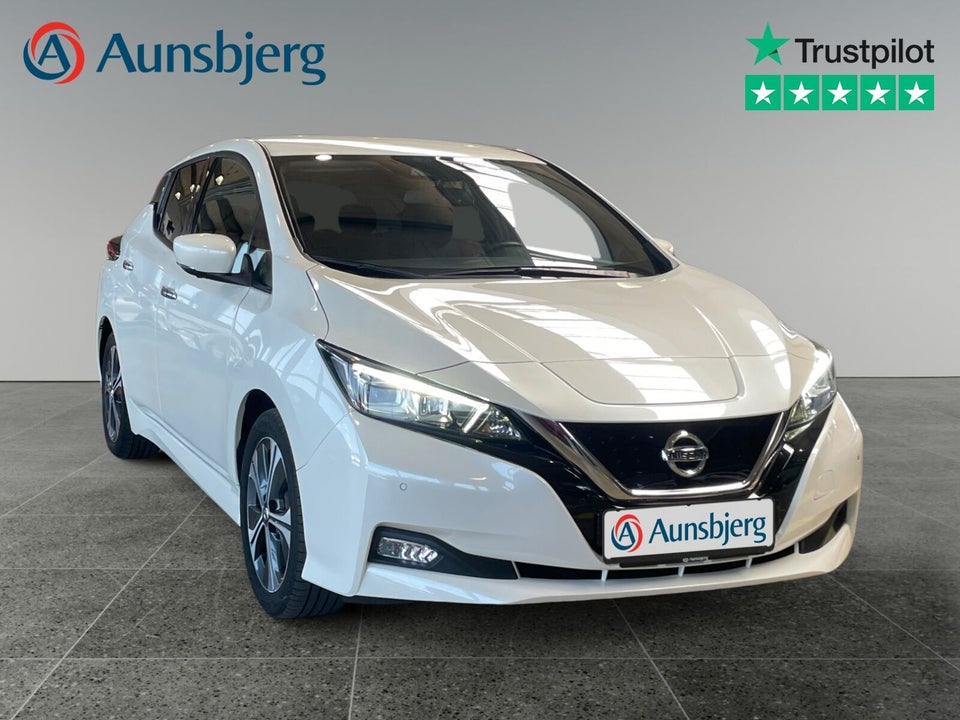 Nissan Leaf 40 Acenta 5d