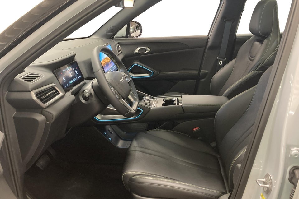 BYD Atto 2 46 Boost 5d