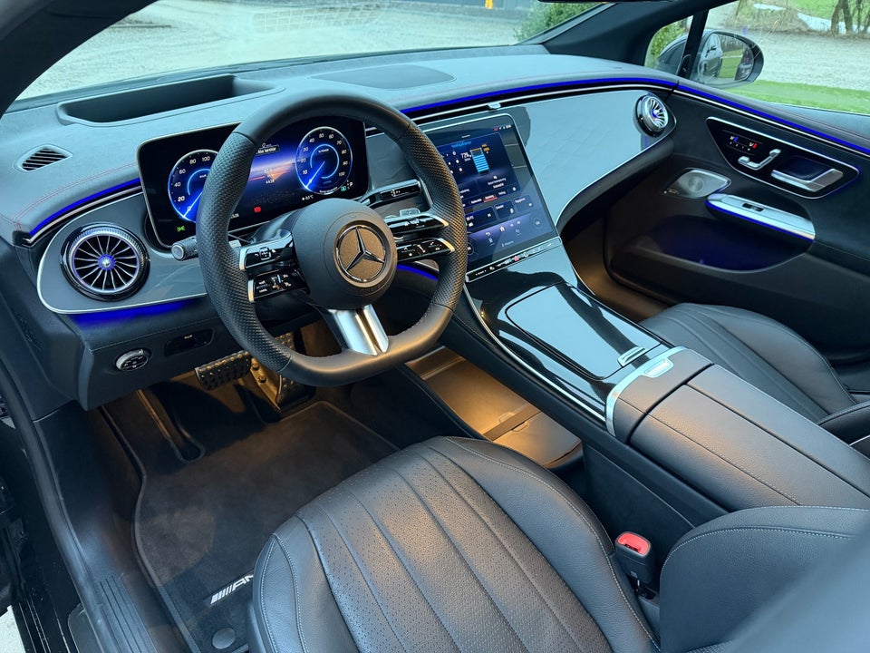 Mercedes EQE350 AMG Line Premium Plus 4d