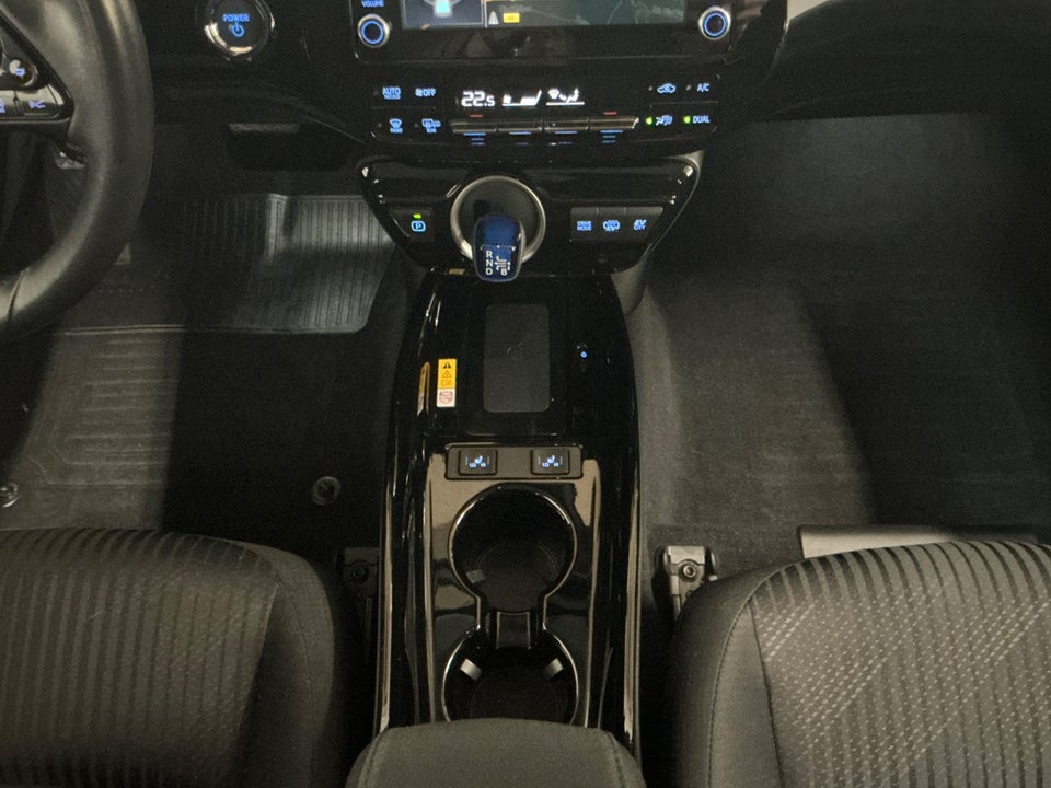 Toyota Prius 1,8 Plug-in Hybrid Solar MDS 5d