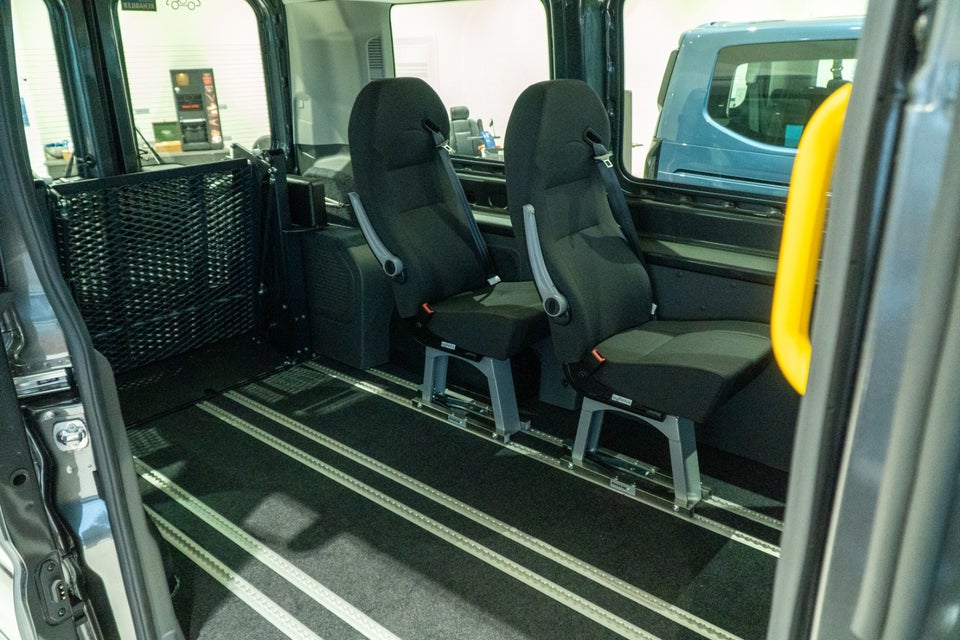 Ford Transit 350 L2 Kombi 2,0 EcoBlue Trend aut. H2 FWD