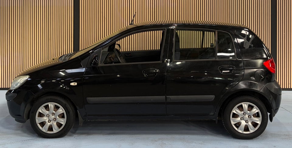 Hyundai Getz 1,4 GL aut. 5d