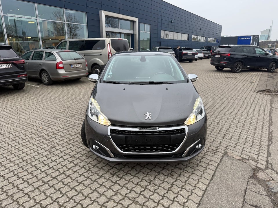 Peugeot 208 1,2 VTi 82 Allure 5d
