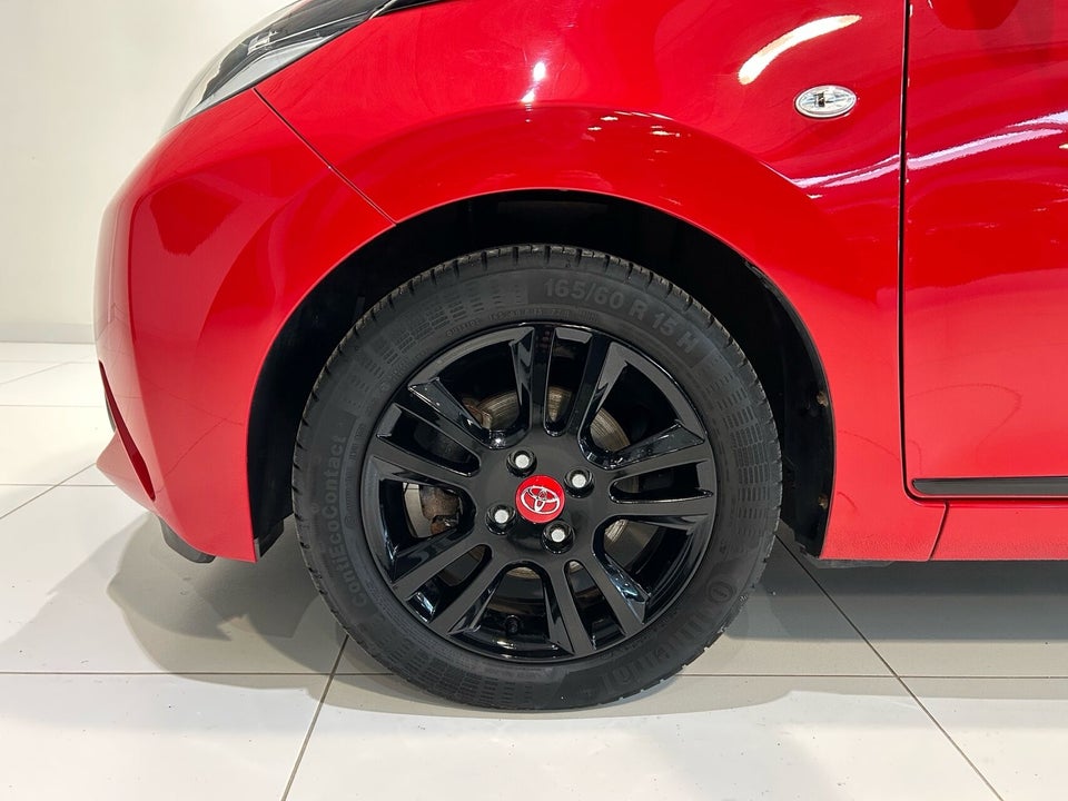 Toyota Aygo 1,0 VVT-i x-cite 5d