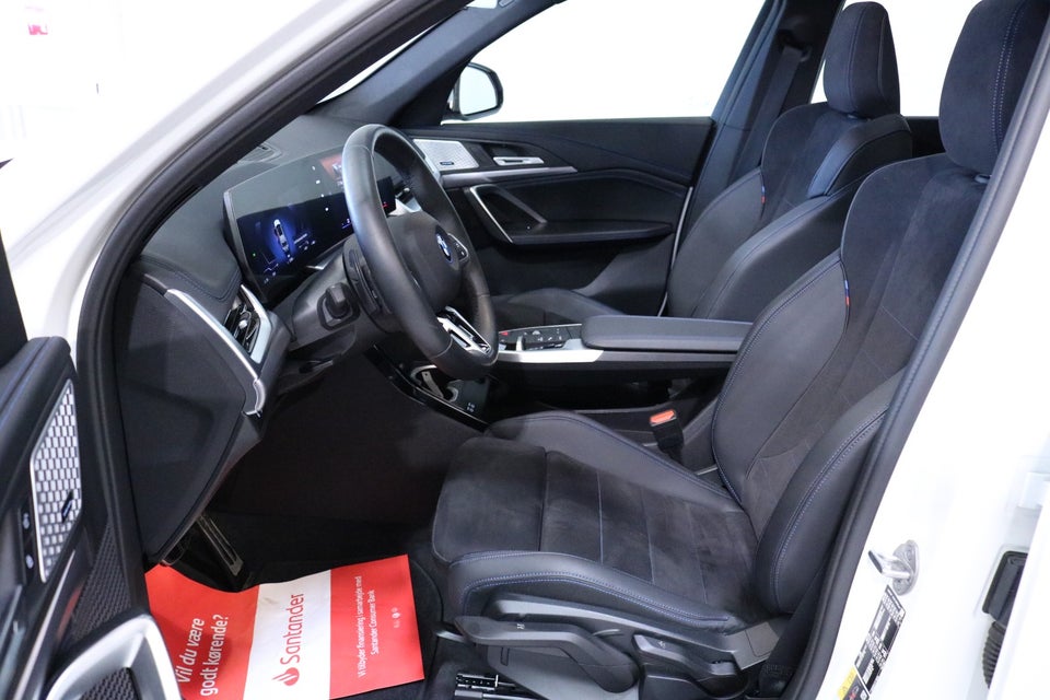 BMW iX1 eDrive20 M-Sport 5d