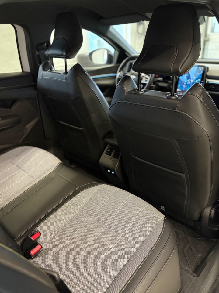 Renault Megane E-Tech 60 Techno 5d