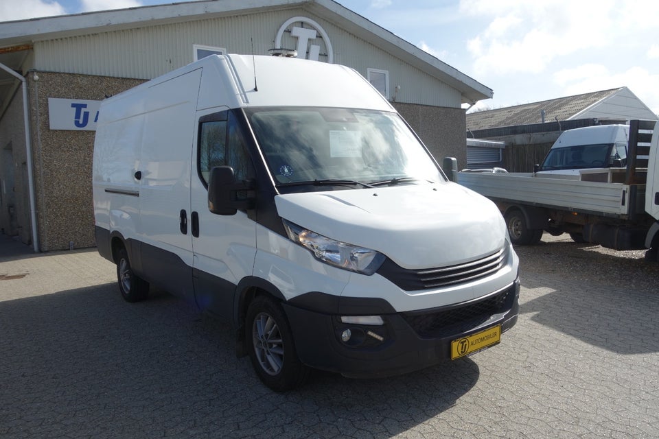 Iveco Daily 3,0 35S18 12m³ Van AG8