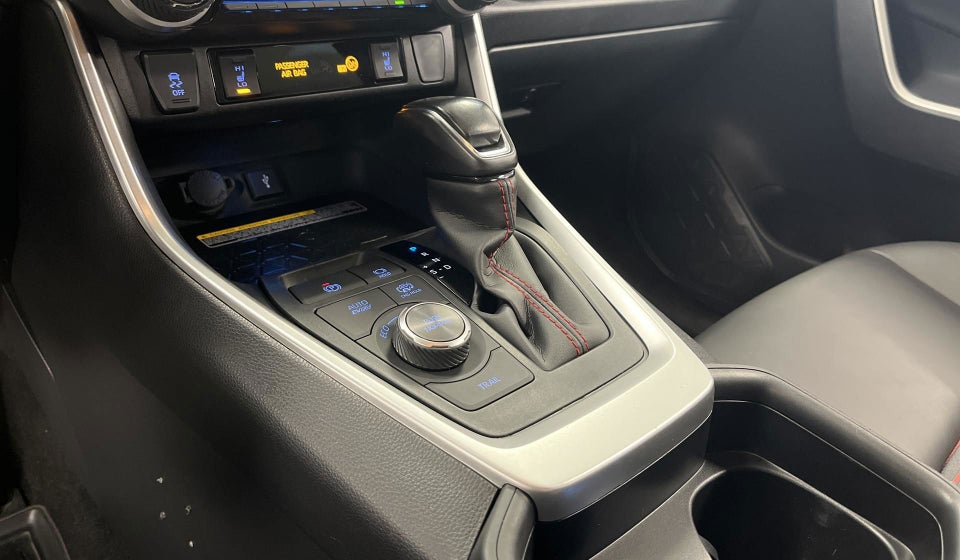 Toyota RAV4 2,5 Plug-in Hybrid H3 Business Comfort AWD-i 5d