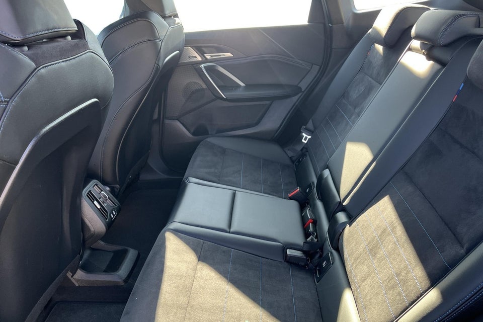 BMW iX1 eDrive20 Fully Charged M-Sport 5d