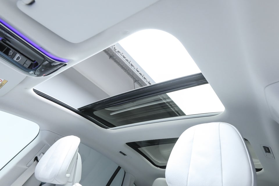 Mercedes EQE350+ Edition 1 4d