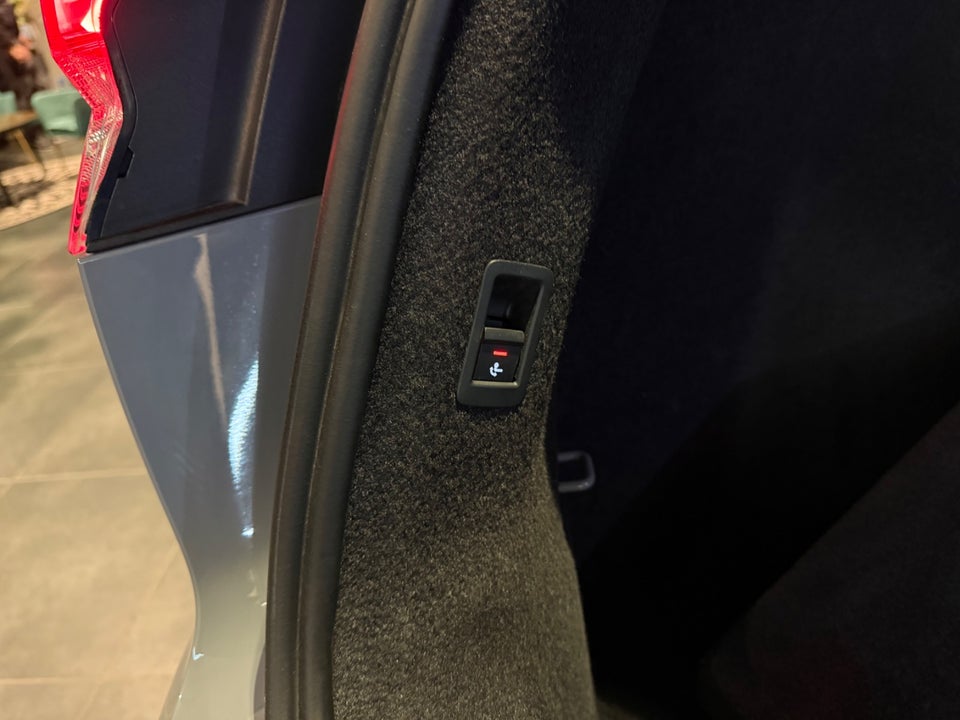 Audi Q4 e-tron 40  5d